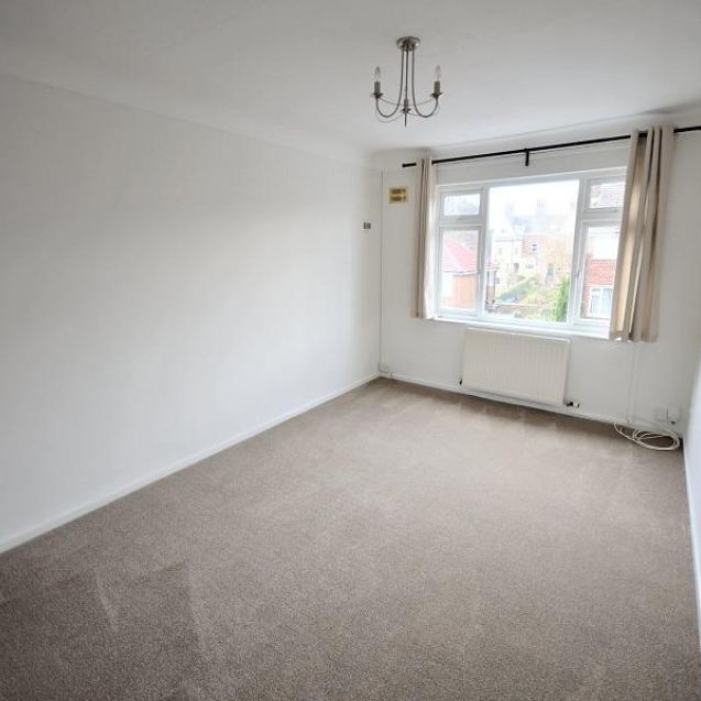 2 Bedroom Apartment Available Arranging tenancy - Photo 1