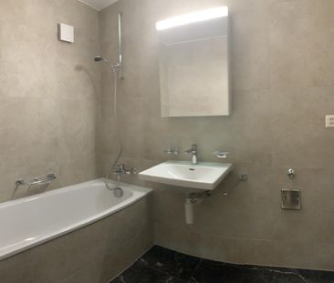 Rue Louis-Agassiz 8 - appartement Rez Centre - Photo 5