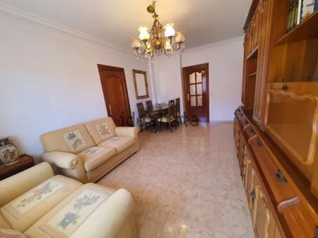 Alquiler de piso en Calle Andrés Cegarra, 32 - Photo 5