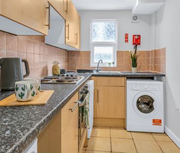 1 bedroom flat to rent - Photo 2