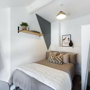 7 bedroom house to rent - Photo 2