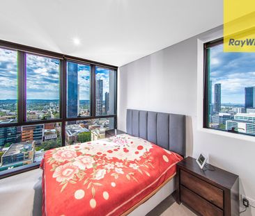 Executive Two Bedroom Apartment On Level 24 With CBD Views - Must View - Photo 3
