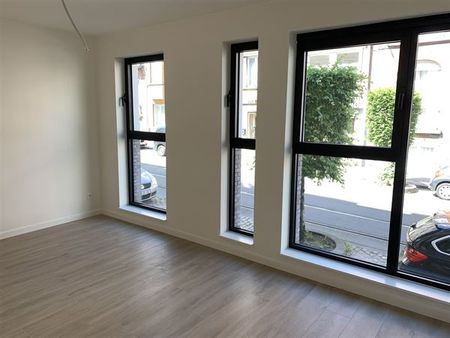Quartier Bockstael! Splendide appartement 2 chambres avec terrasse - Photo 3