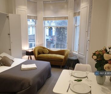 Studio to rent - Photo 5