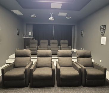 For Lease - 118 king Street Unit# 422, Hamilton, Ontario - Photo 1