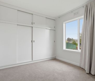 1/72 Alanvale Road, Newnham - Photo 2