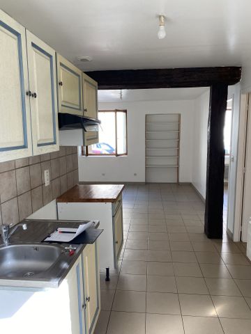 Location Appartement 3 pièces 50m² ORLEANS 45100 - Photo 4