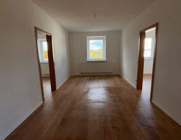 Erstbezug! Renovierte 4 Raum Wohnung in Rochsburg - Foto 1