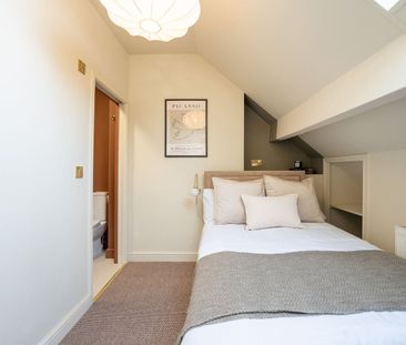 Room in a Shared House, Hough Lane, LS13 - Photo 3