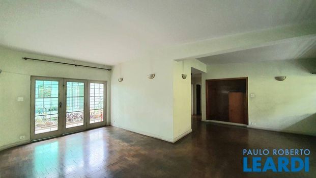 Casa Assobradada - Foto 1