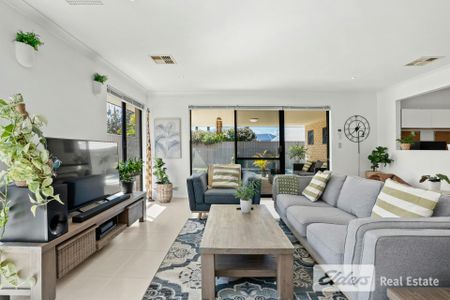 $800 per week including monthly pool maintenance Chemicals at the tenants expense Family Paradise with Pool and Plenty of Space! - Photo 4