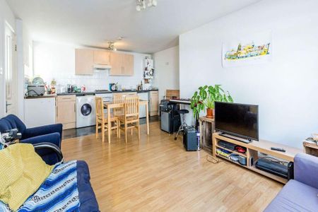1 bedroom flat to rent - Photo 3