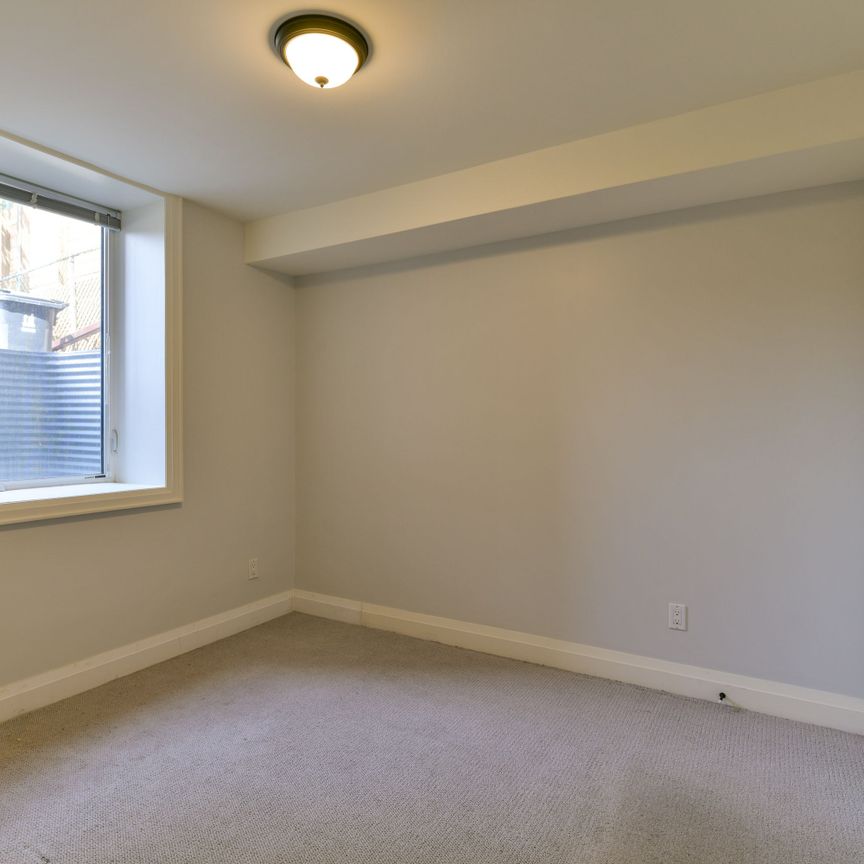 For Lease - 36 Winona Drive Unit# Lower, Toronto, Ontario - Photo 1