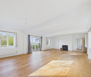 4 bedroom semi-detached house to rent - Photo 1