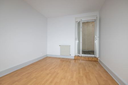 Location Appartement 3 pièces 63m² JARVILLE LA MALGRANGE 54140 - Photo 4