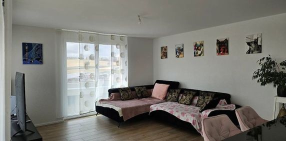 Prächtige 3.5-Zimmer-Dachwohnung in Givisiez - Photo 2