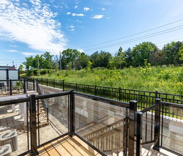 For Lease - 60 Totten Trail, New Tecumseth, Ontario - Photo 3