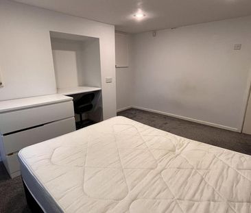 4 bedroom house to rent - Photo 6