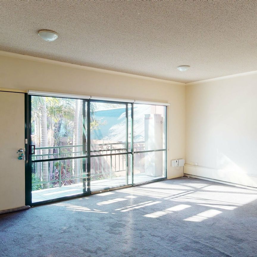 Secluded and Peaceful - Photo 1