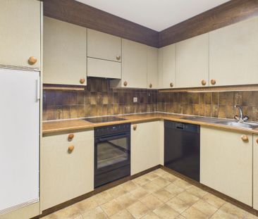 Unique 5.5-room apartment in Schüpfen, BE - Photo 1