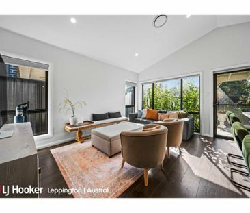 MODERN & FILLED WITH NATURAL SUNLIGHT - Photo 3