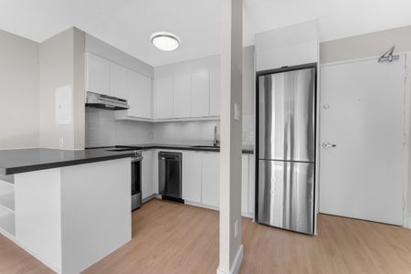 145 York St - Photo 5