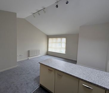 2 bedroom terraced to rent Navier Court, Longfleet Road, Poole, BH15 - Photo 1