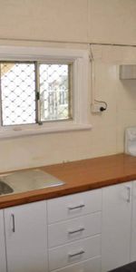 CLOSE TO KEPPEL ST - Photo 4