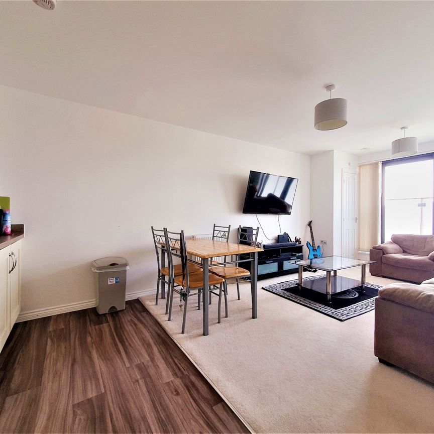 2 bedroom apartment to rent - Photo 1