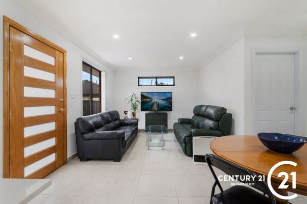 Modern Two-Bedroom Granny Flat in Prime Mt Pritchard Location - Photo 1