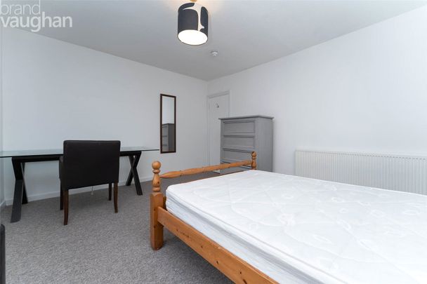 5 bedroom property to rent - Photo 1