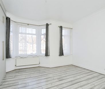 4 Bed Terraced House, Canterbury Road, E10 - Photo 1