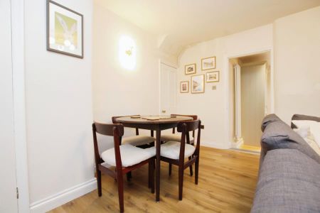 2 bedroom cottage to rent - Photo 3