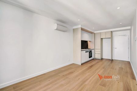 1 Bed, 1 Bath - Photo 2