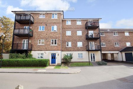 2 bedroom Apartment to let - Photo 4