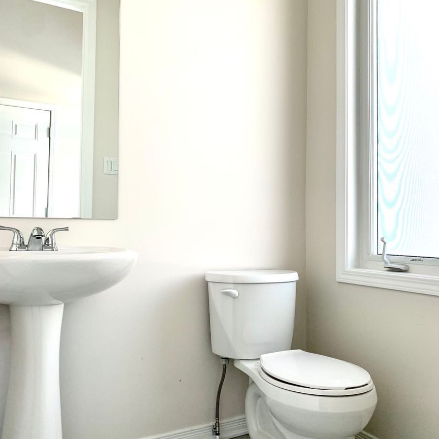 For Lease - 850 ELEMENT Private, Kanata, Ontario - Photo 1