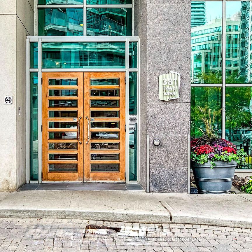For Lease - 381 Front Street Unit# 1608, Toronto, Ontario - Photo 1