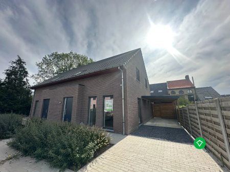 Moderne en lichtrijke nieuwbouwwoning met drie slaapkamers te Handzame (Kortemark) - Photo 5