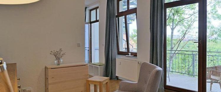 (EF0624_M) Erfurt: Brühlervorstadt, diskretes 1,5-Zimmer-Apartment, mit Parkettböden und großem Balkon, WLAN inklusive - Foto 1