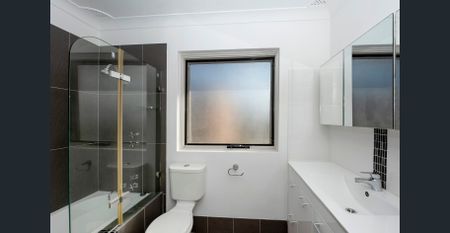 Convenient Living In A Central Location - Photo 4