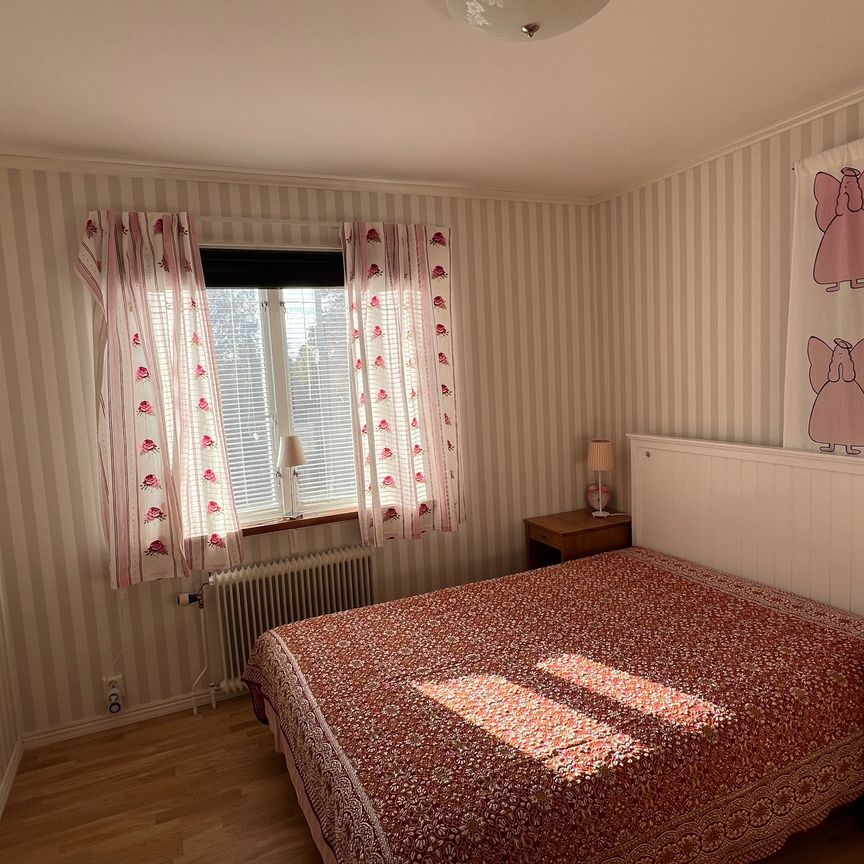 Eriksbergsvägen, Sollentuna - Foto 1