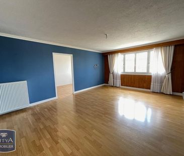 Location Appartement 5 pièces 102m² BOURGES 18000 - Photo 3