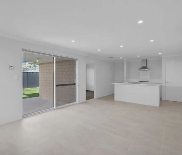 Spacious 4x2 Family Home - Landscaping and Fencing Complete 12th No... - Photo 2