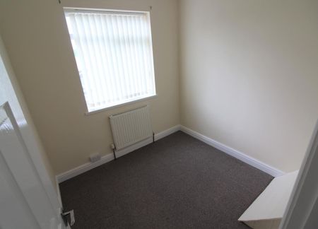 Doveridge Road, Hall Green B28 0LS - Photo 3