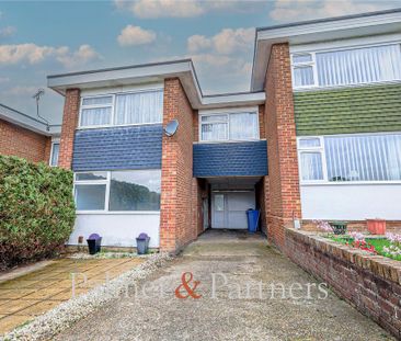 3 bedroom semi-detached house to rent - Photo 4