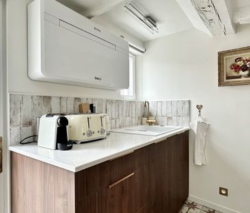 Appartement à louer Quai aux Fleurs, Paris 4ème - Photo 5