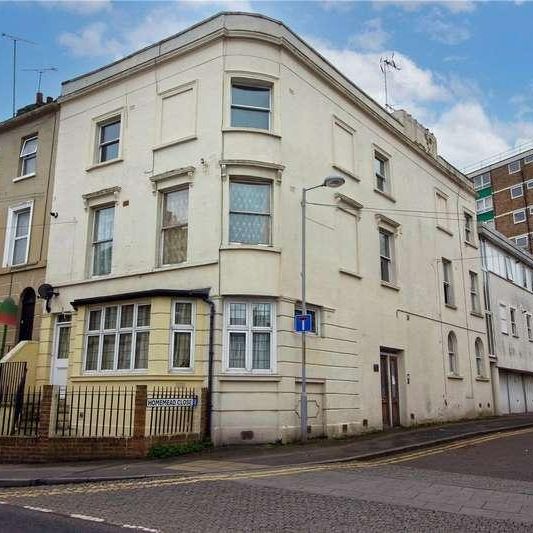 Parrock Street, Gravesend, Kent, DA12 - Photo 1