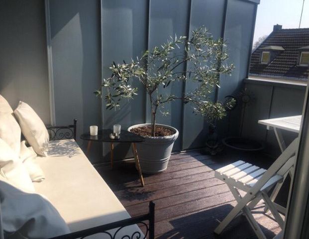 Traumhafte Dachgeschosswohnung mit Loggia in MG-City - Photo 1