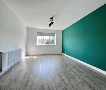 2 bed Maisonette for rent - Photo 2