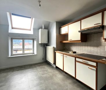 Location Appartement 4 pièces 82m² - Photo 3